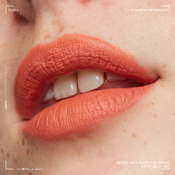 NYX Professional Makeup Smooth Whip Matte Lip Cream - Бархатистая разглаживающая помада, 4 ml