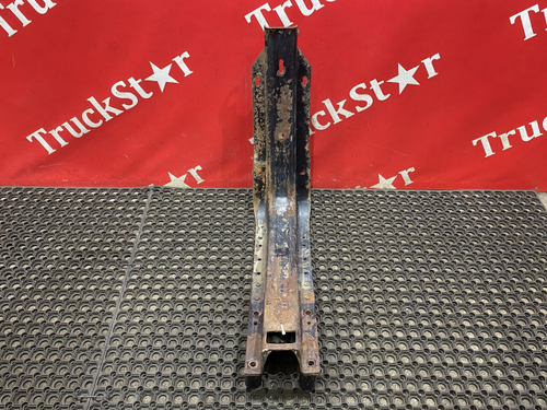 Кронштейн топливного бака 2018г