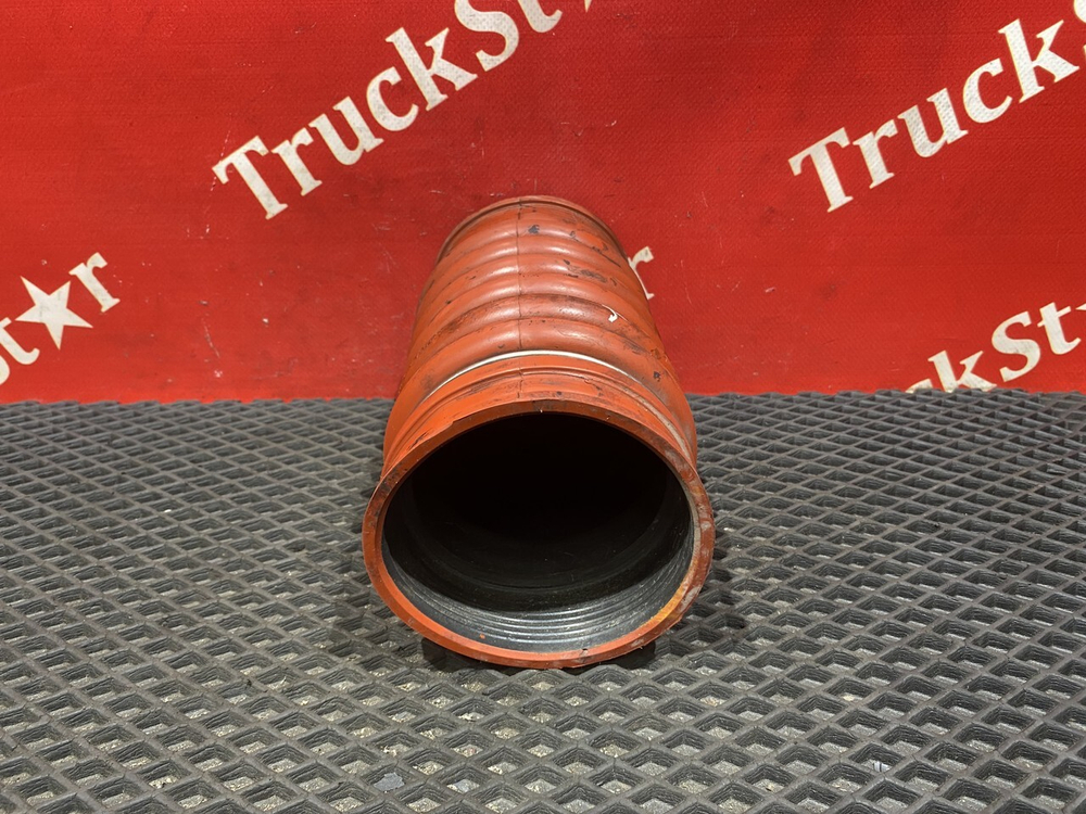 Патрубок интеркулера