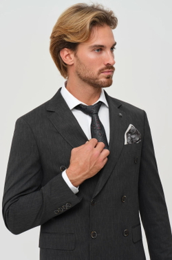 Мужской двубортный костюм (черный) Б68