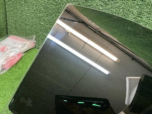 Стекло двери заднее правое VW Polo 6 (2020-2022)