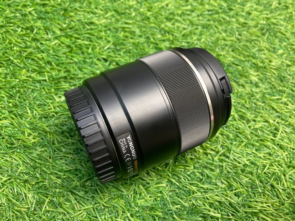 YoungNuo 25mm 1.7 Micro 4/3