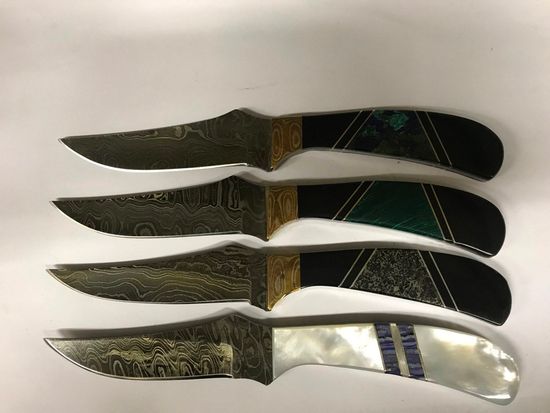 Туристический нож Santa Fe SF/MSDAMFIXARCAN с клинком из стали Damascus Alabama, рукоять Corian