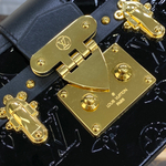 Louis Vuitton Petite Malle