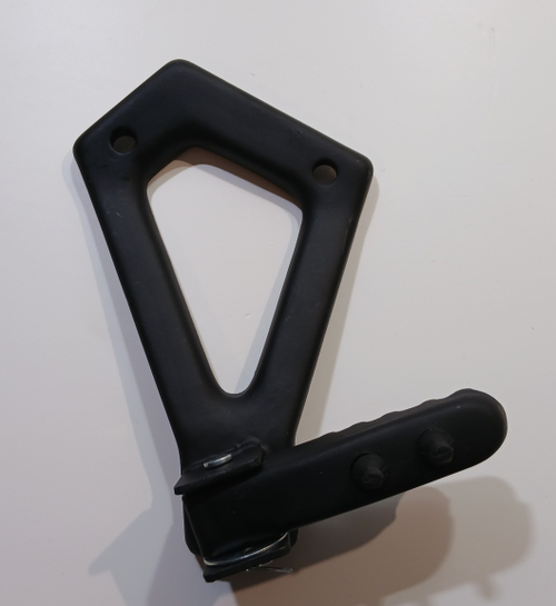 Подножка пассажира левая Мотоцикл Ataki Carrera 300