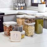 Набор банок для сыпучих продуктов 187-7