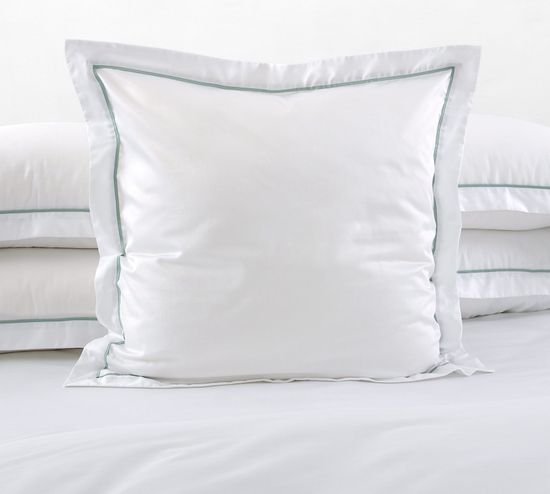 Евро комплект постельного белья Свобода(Королева) сатин Legends