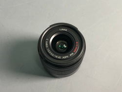 Panasonic Lumix DMC-G7 Kit 14-42mm