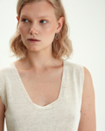 Топ на бретельках из итальянского льна