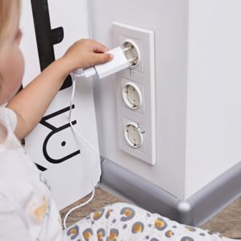 Заглушки для розеток, 3,7х3,3х2,5 см, PP (6 шт/уп) HALSA