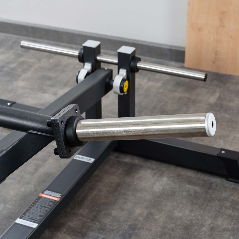 A607 Приседания с поясом