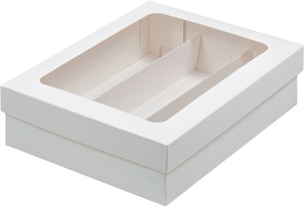 Коробка для макарон на 18шт с ложементом и окном белая 21х16,5х5,5 см