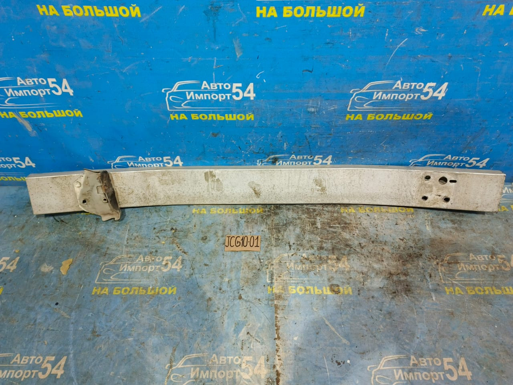 Усилитель переднего бампера TOYOTA BREVIS 2002