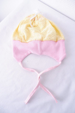 Шапка тонкая