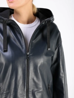 Кожаная куртка демисезонная с капюшоном длинная