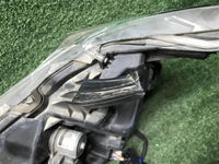 Битая Фара правая Toyota LC Prado 150 (17-нв) LED