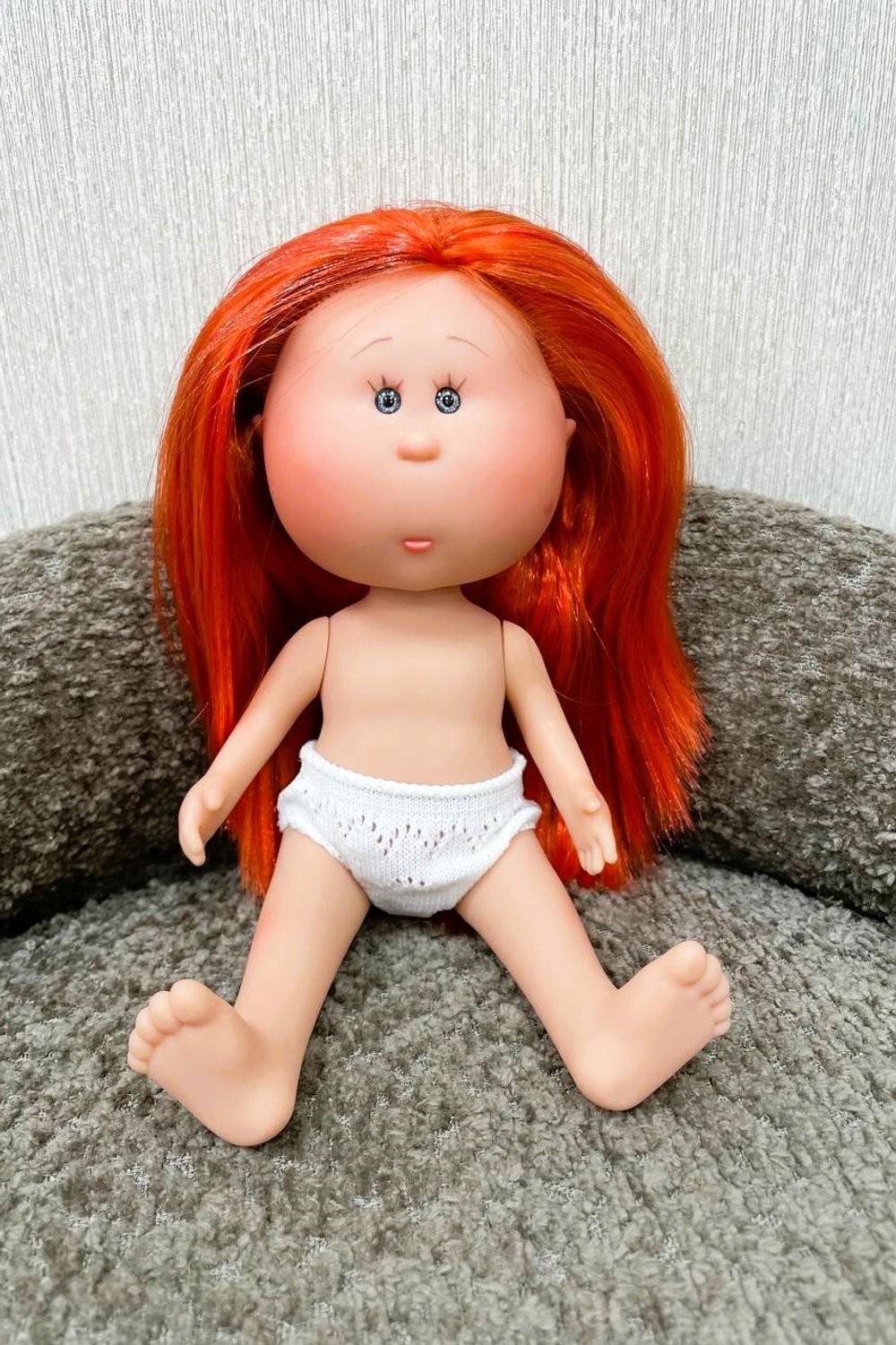 УЦЕНКА Кукла Nines виниловая 23см Little Mia без одежды (3199W24)