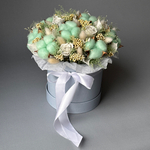 «Тиффани» - композиция из стабилизированных цветов и сухоцветов