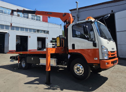Эвакуаторная платформа 4.5 т с КМУ 3.2 т на шасси Isuzu Elf