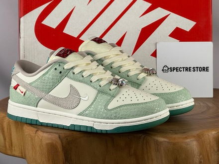 Nike Dunk Low LX Year of the Dragon