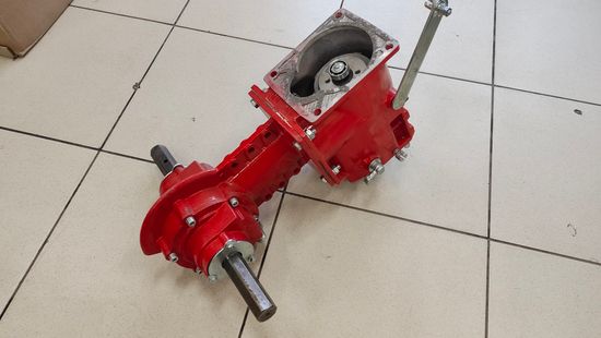 Редуктор в сборе BR-135D PRO (с коробкой передач)