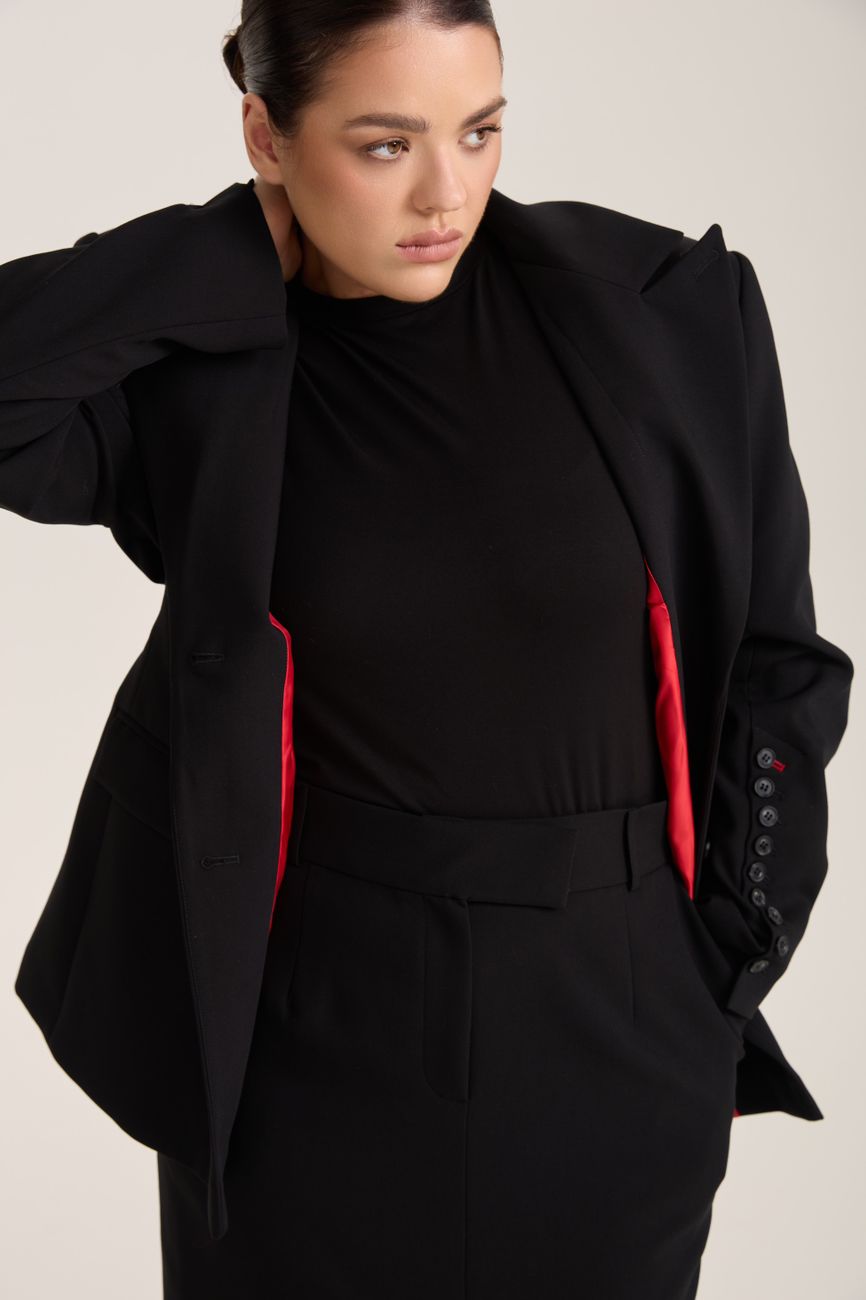 Жакет с объемными плечами, черный