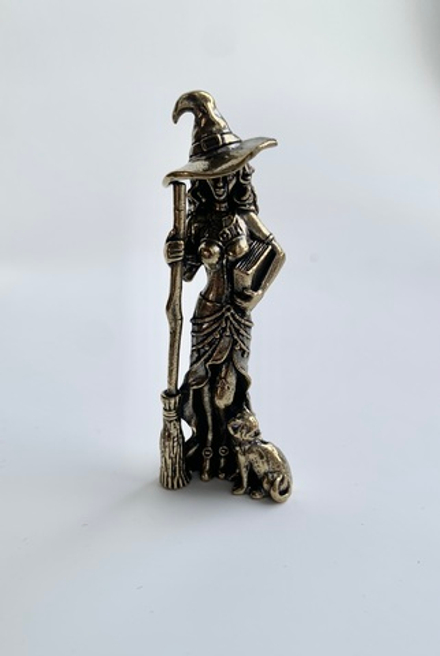 Статуэтка «Волшебница / Sorceress Totem»