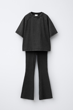 ZARA КОМПЛЕКТ ИЗ ФУТБОЛКИ HEAVY WEIGHT И ЛЕГИНСОВ GLARE RIB С ЭФФЕКТОМ ПОТЕРТОСТИ, ЧЕРНЫЙ