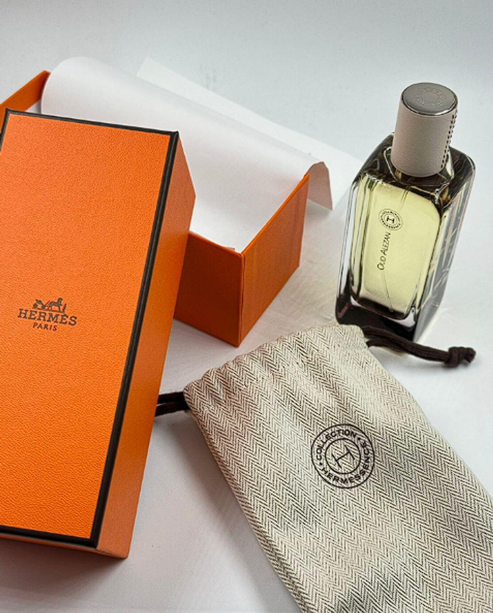 Hermessence Oud Alezan Hermès 100 ml (duty free парфюмерия)