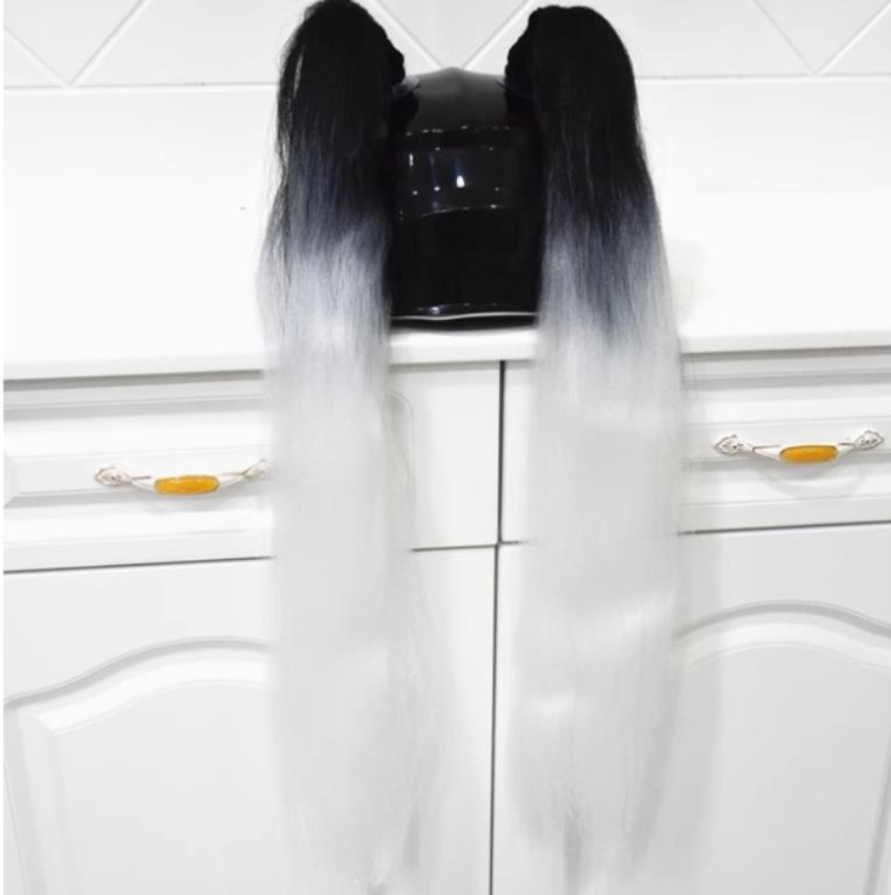 Косичка на шлем белая