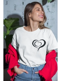 Футболка с сердцем