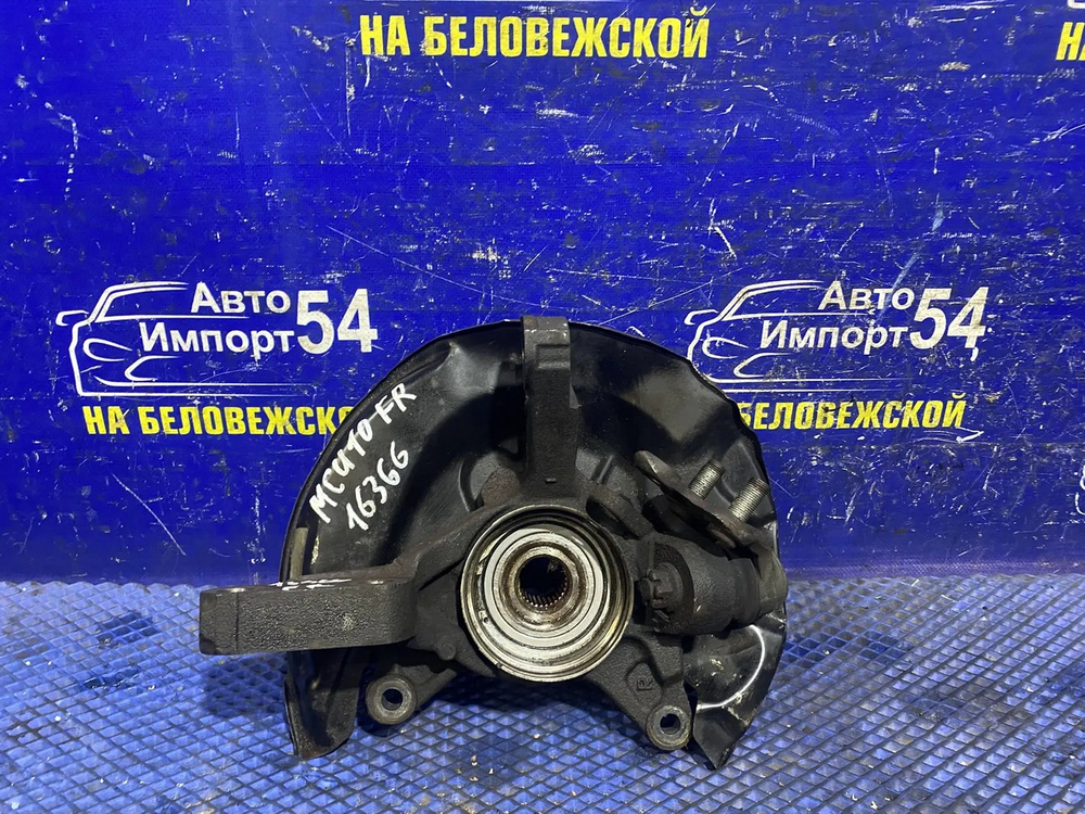 Ступица передняя правая TOYOTA HARRIER 1997-2003