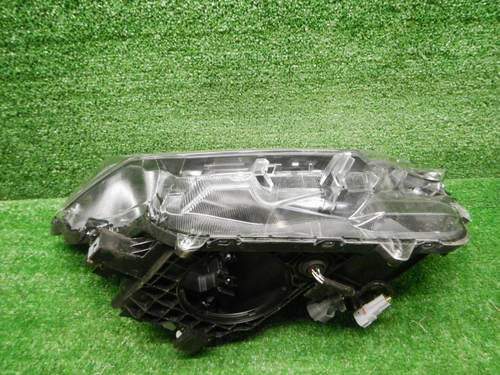 Фара правая Toyota RAV4 4 CA40 (2015-2019) LED