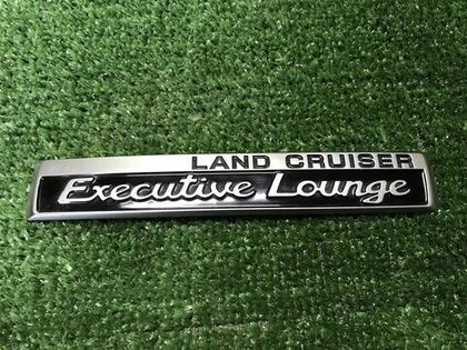 Эмблема правая Toyota Land Cruiser 200 (2015-2021)