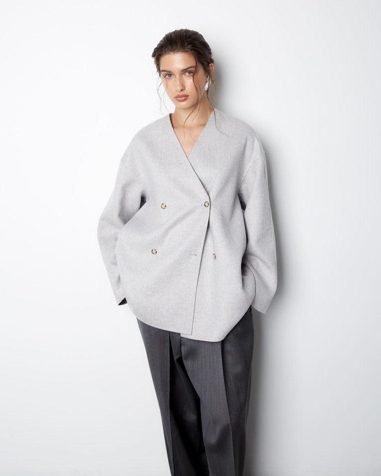 Полупальто и косынка двухсторонние из шерсти и шелка Лоро Пиана светло-серый/бежевый