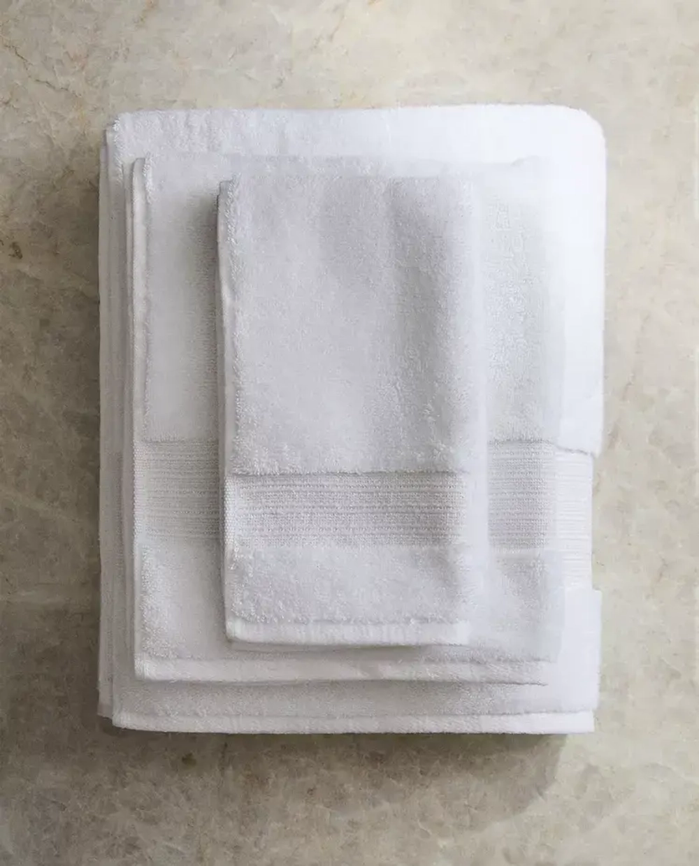 ZARA HOME ПОЛОТЕНЦЕ ИЗ ХЛОПКА С ОКАНТОВКОЙ, БЕЛЫЙ