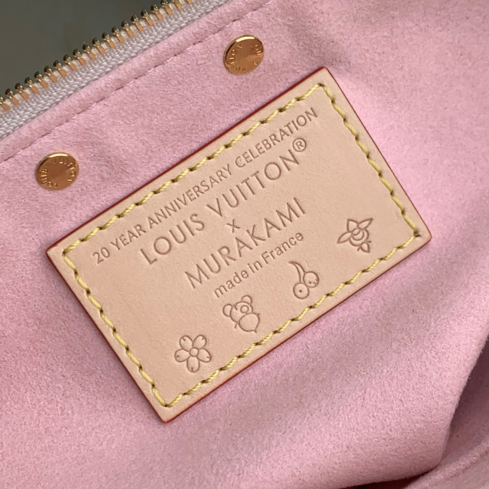 Louis Vuitton Pochette Accessoires