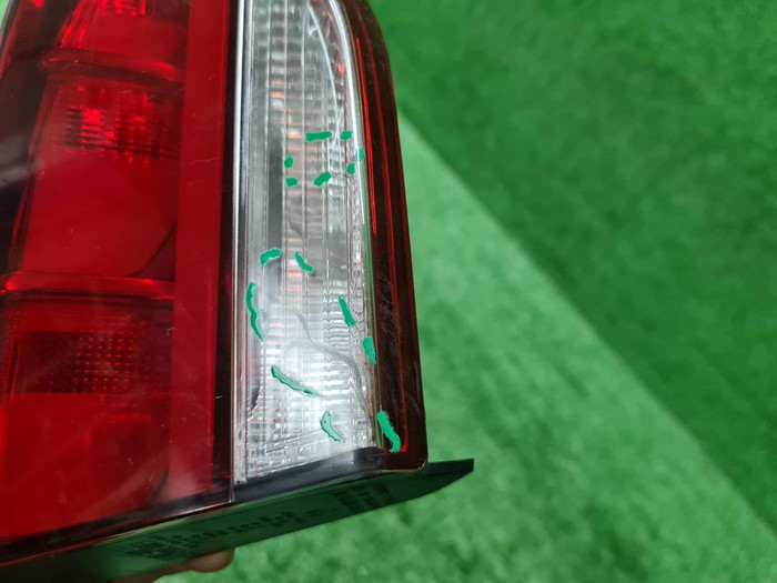 Фонарь левый внутренний Genesis G80 (2016-2020)