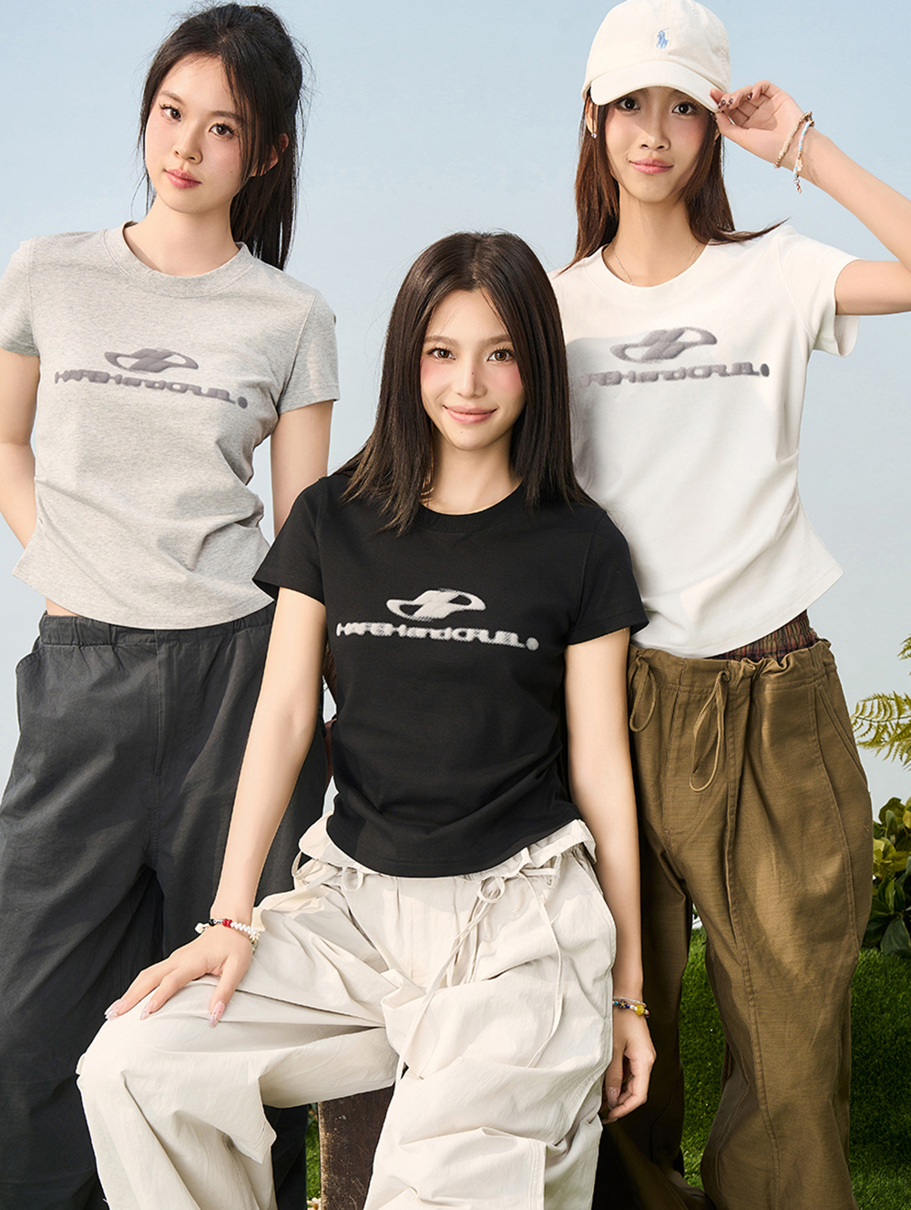 Женская футболка HARSHandCRUEL WMNS "Foam Logo" Crop Tee