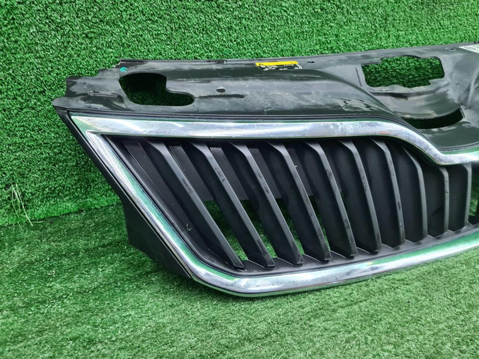 Решетка радиатора Skoda Rapid 1 (2012-2020)