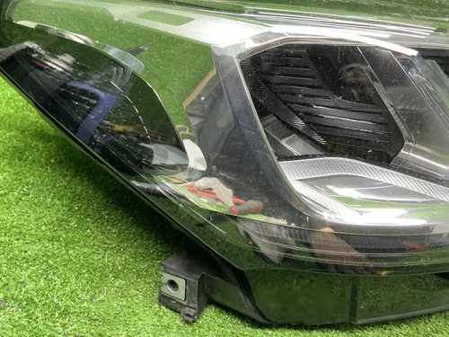 Битая Фара правая Chery Tiggo 7 Pro (20-24) LED