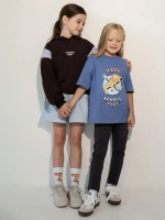 Костюм для девочки спортивный на осень