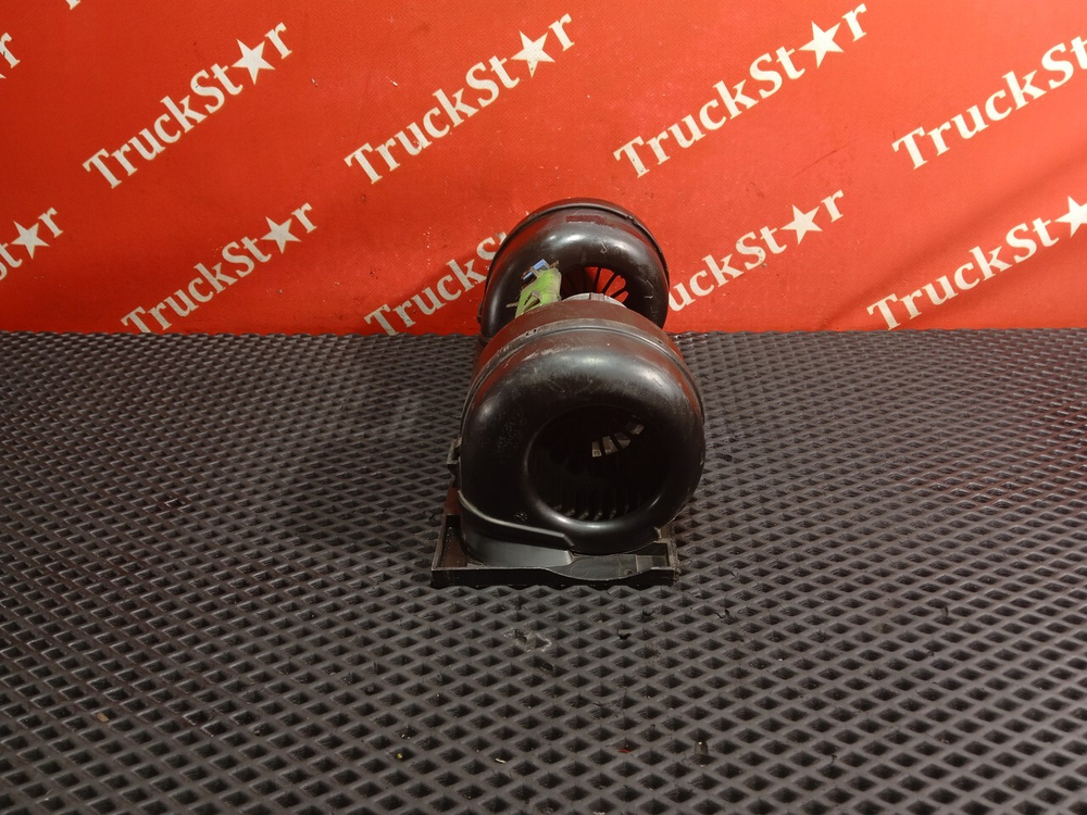 Моторчик отопителя