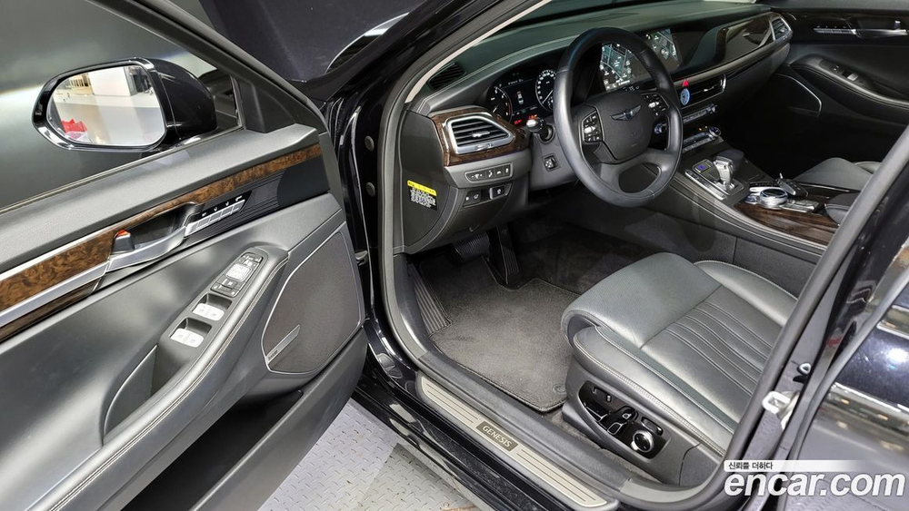 Genesis G90 3.8 AWD (11.2019)