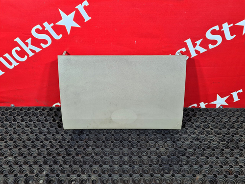 Крышка передней консоли