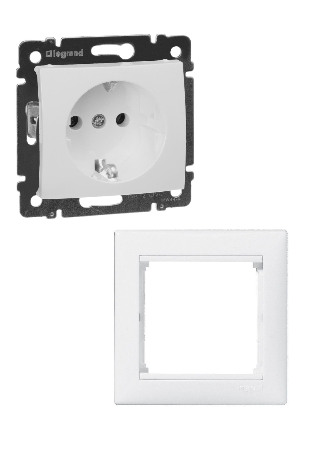 Legrand розетка 4420 с рамкой 1 белая