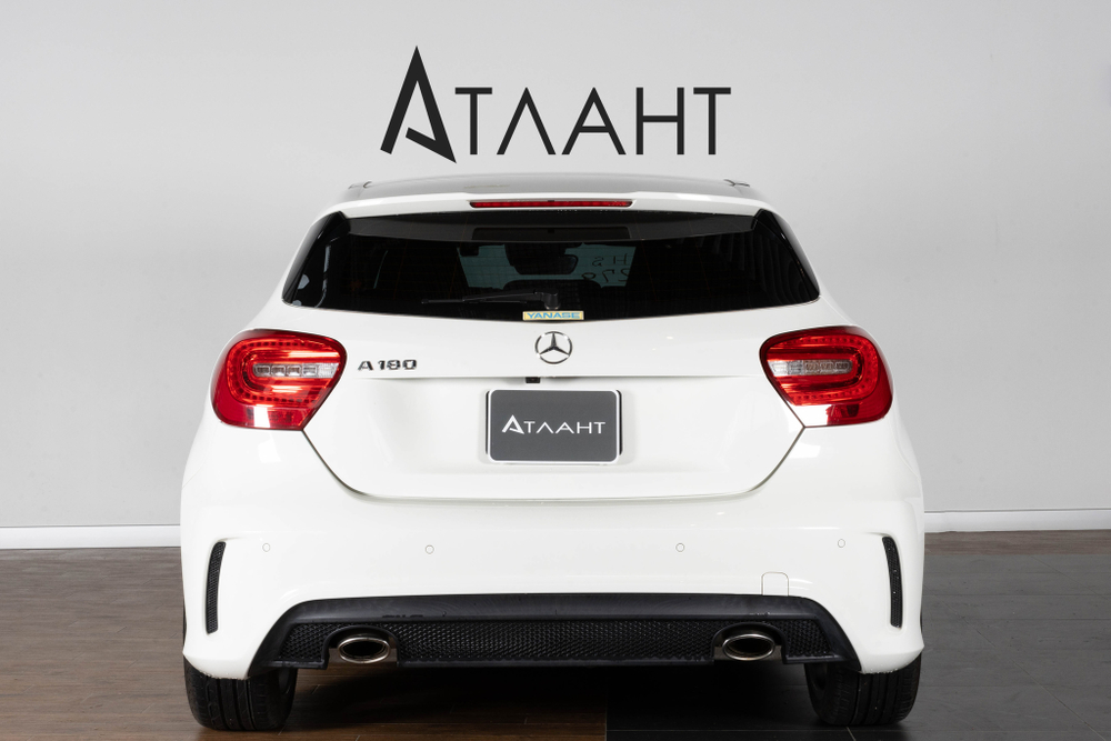 Mercedes-Benz A-Class, 2015 год