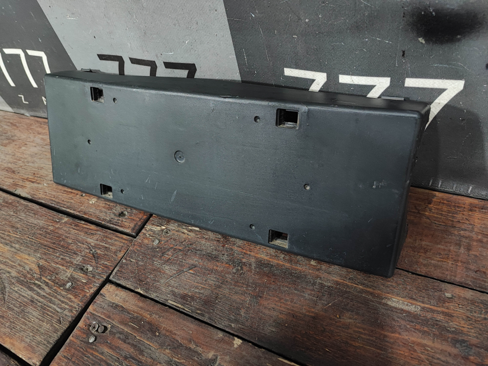 Площадка гос. номера Chery Tiggo 8 Pro Max 22-нв Б/У Оригинал 602001972AA