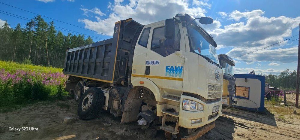 FAW J6 6x4 Самосвал CA3250P66K2T1E5 (Дизельный, 8,6 л, 375 л.с., МТ)