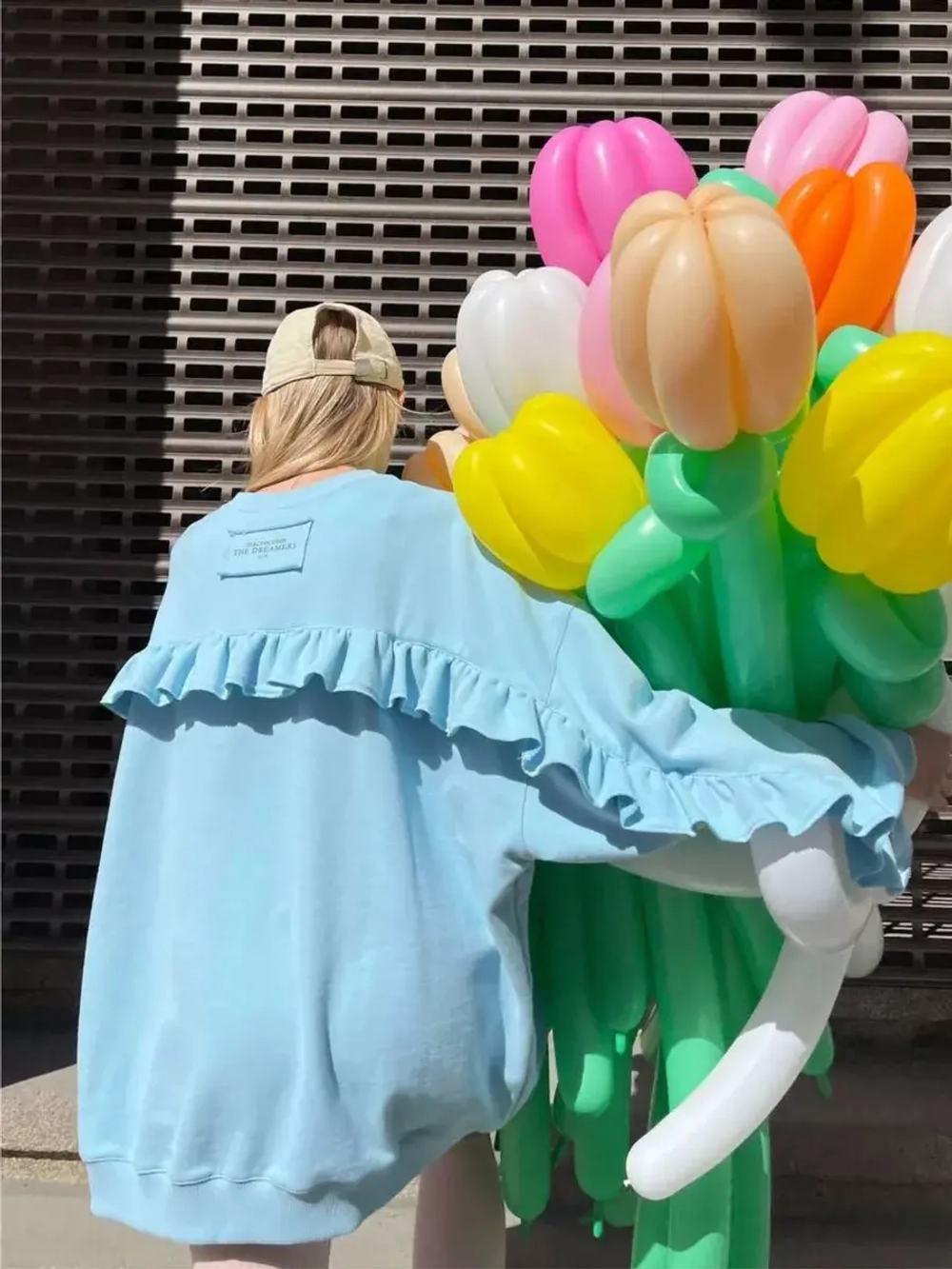 Свитшот оверсайз